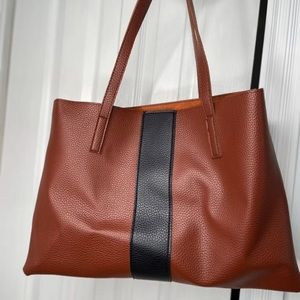 Vince Camuto tote bag camel with stripe